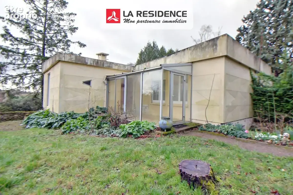 Maison 6 pièces 145 m² à vendre à Jouy-Mauvoisin (78200) - photo 2