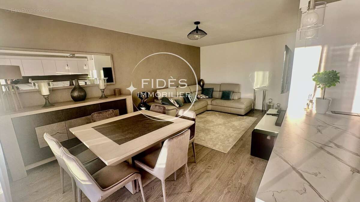 Appartement à MARSEILLE-8E