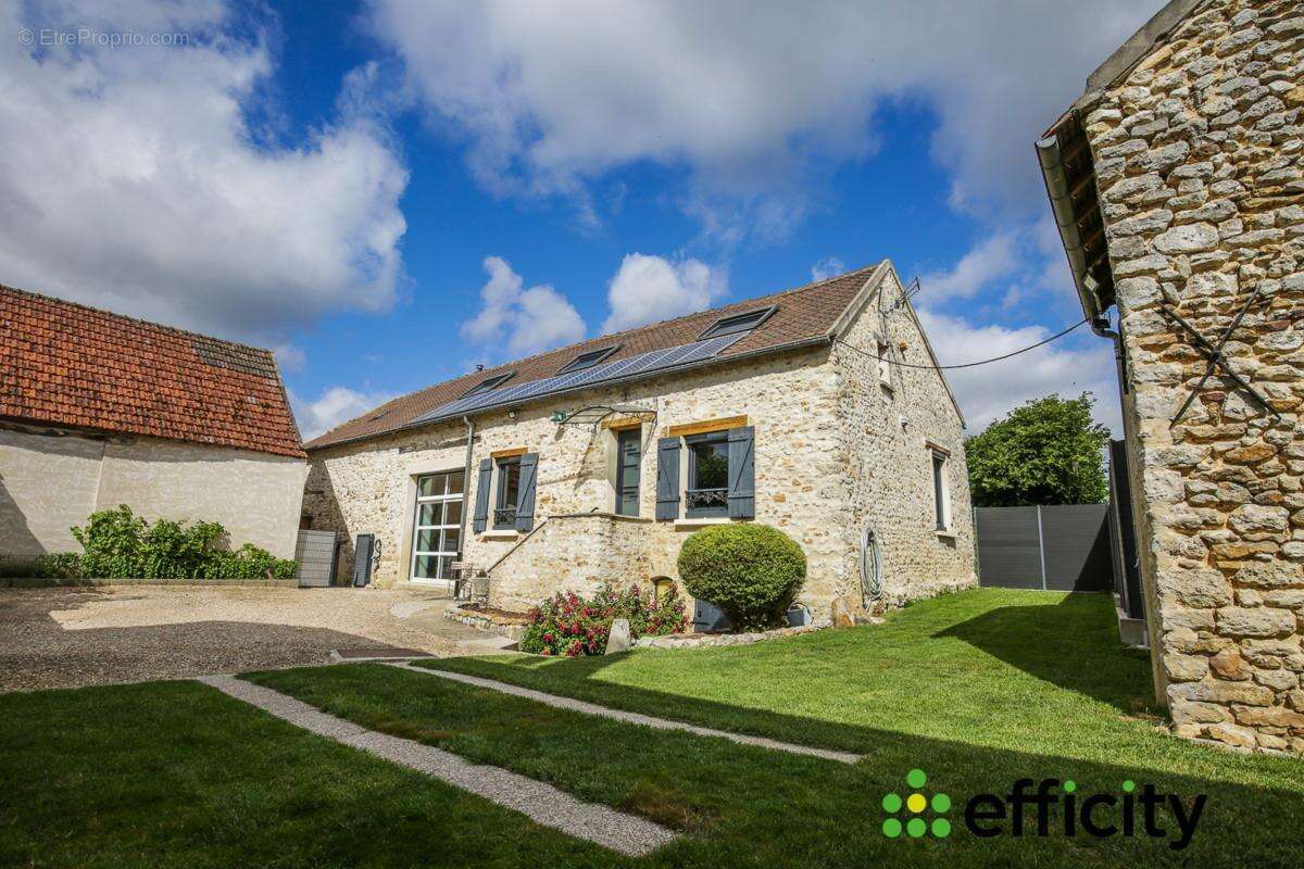 Maison à GUERVILLE