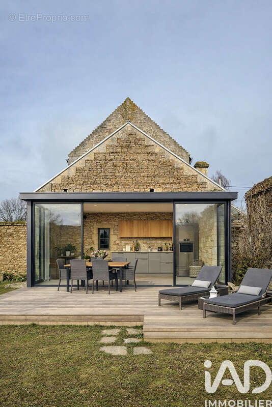 Photo 4 - Maison à LAIZE-LA-VILLE