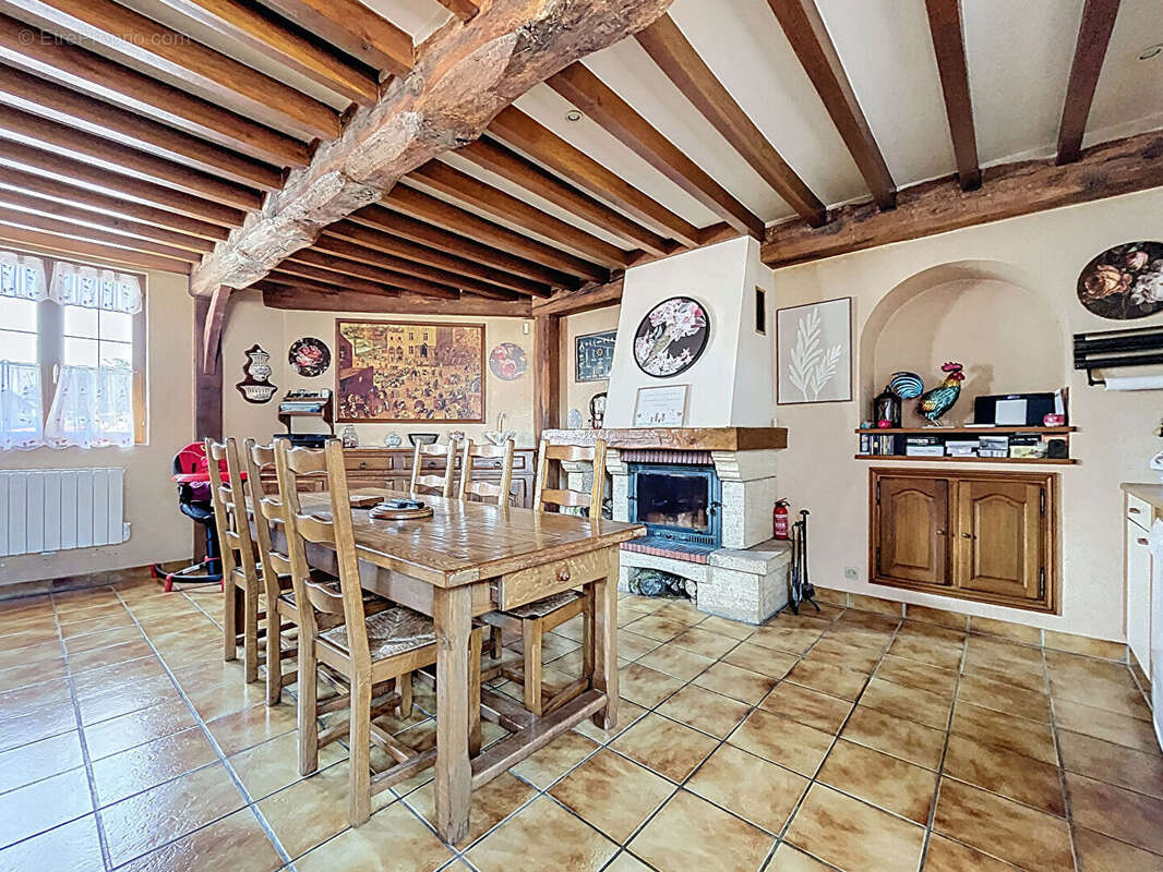 Maison à BRANVILLE