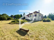 Maison à SAINT-MARTIN-LES-LANGRES