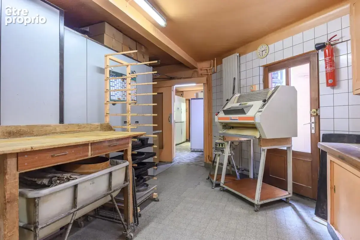 Boulangerie et appartement - photo 5