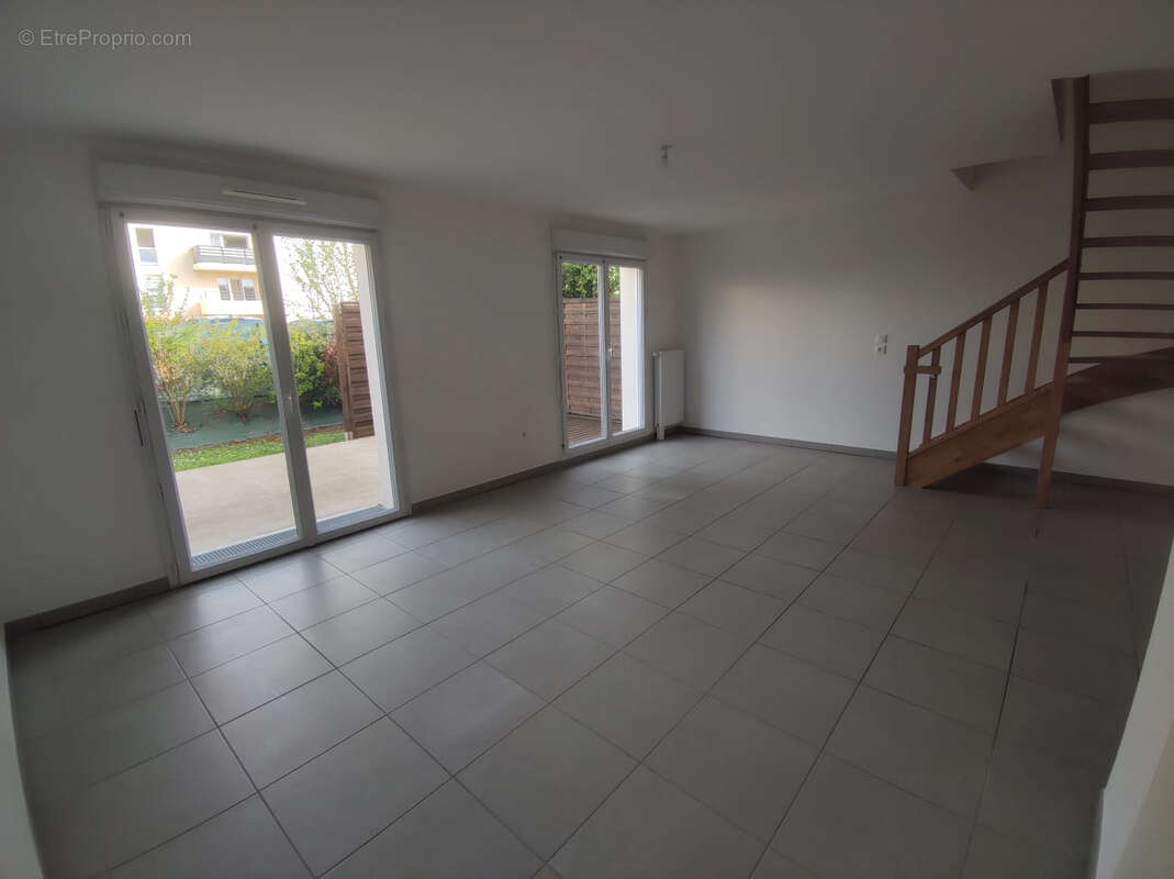 Maison à MIGNALOUX-BEAUVOIR