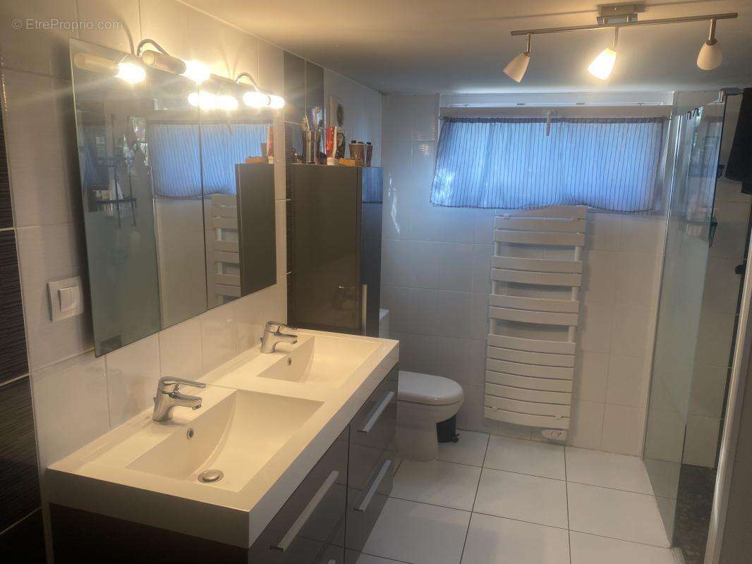 Maison à MONTFERRAND-LE-CHATEAU