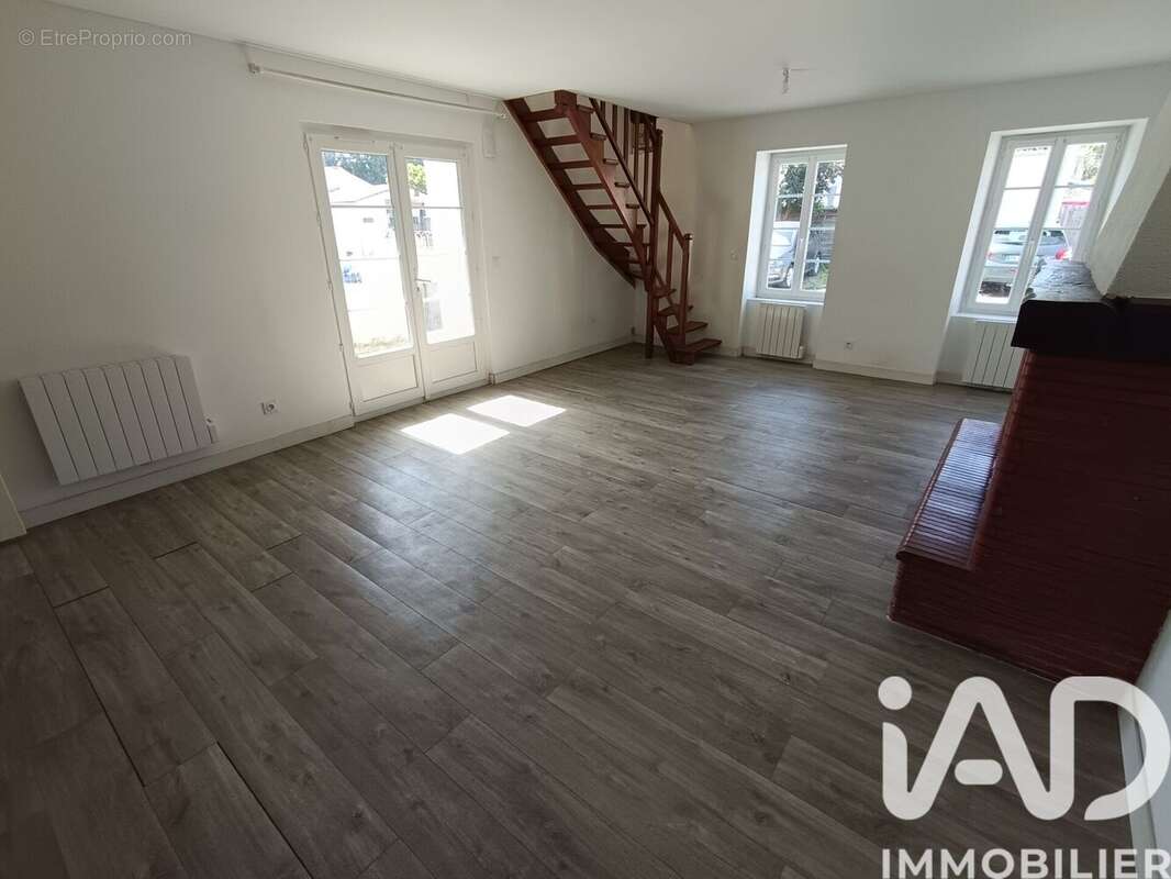 Photo 3 - Maison à SAINTE-SOULLE