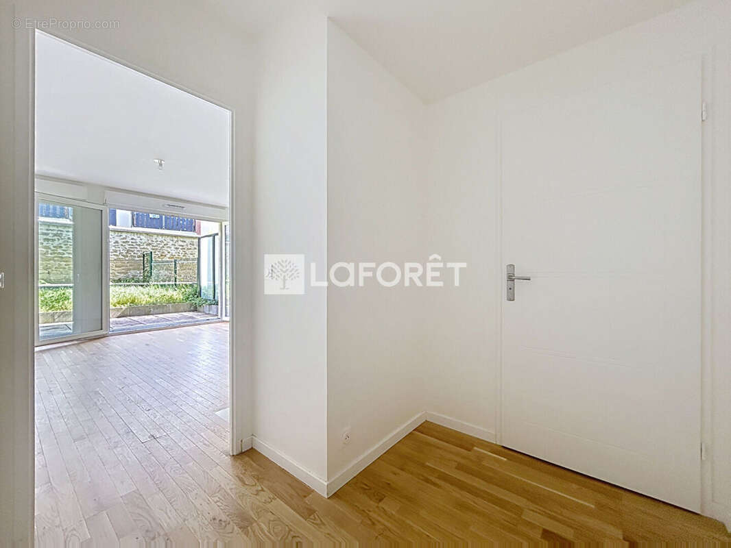 Appartement à VERNEUIL-SUR-SEINE