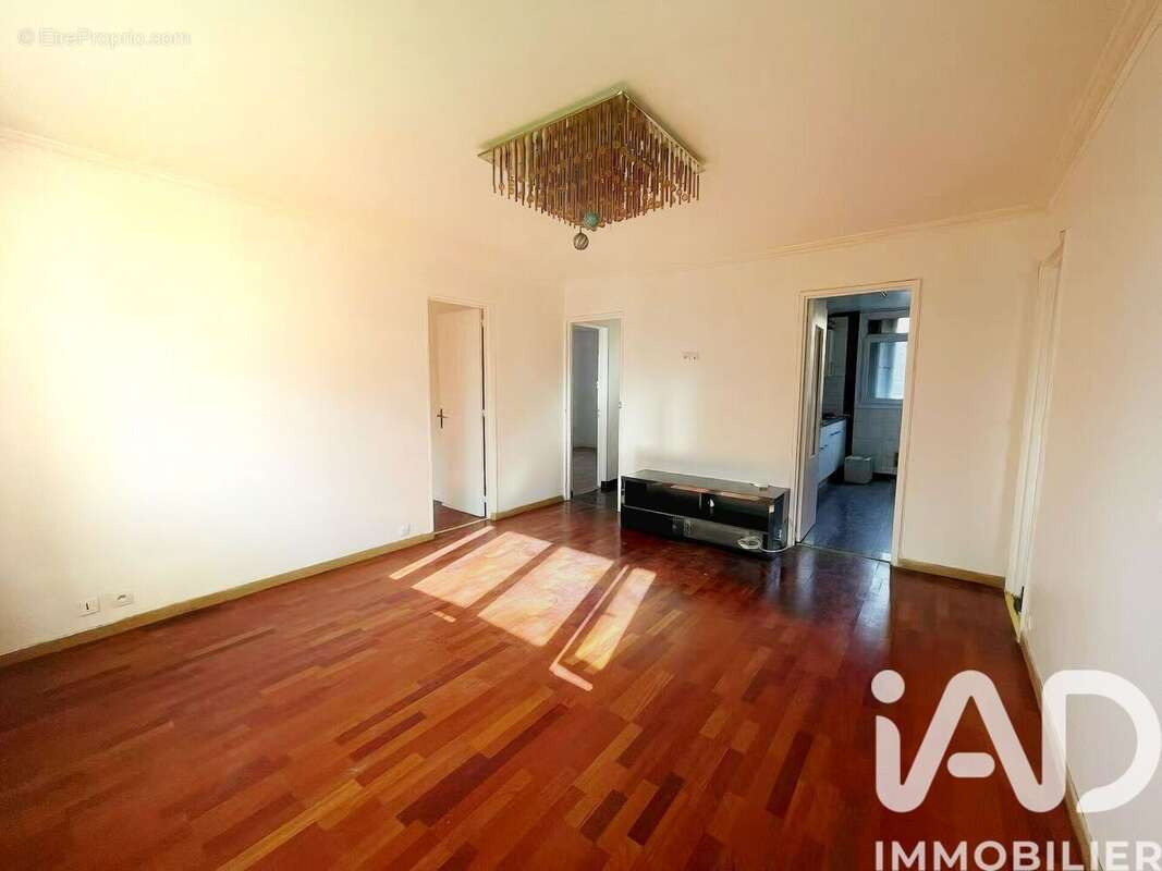 Photo 4 - Appartement à IVRY-SUR-SEINE