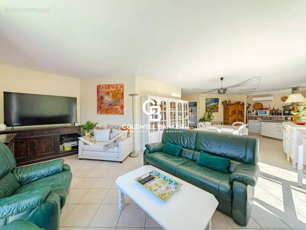 Maison à SATURARGUES