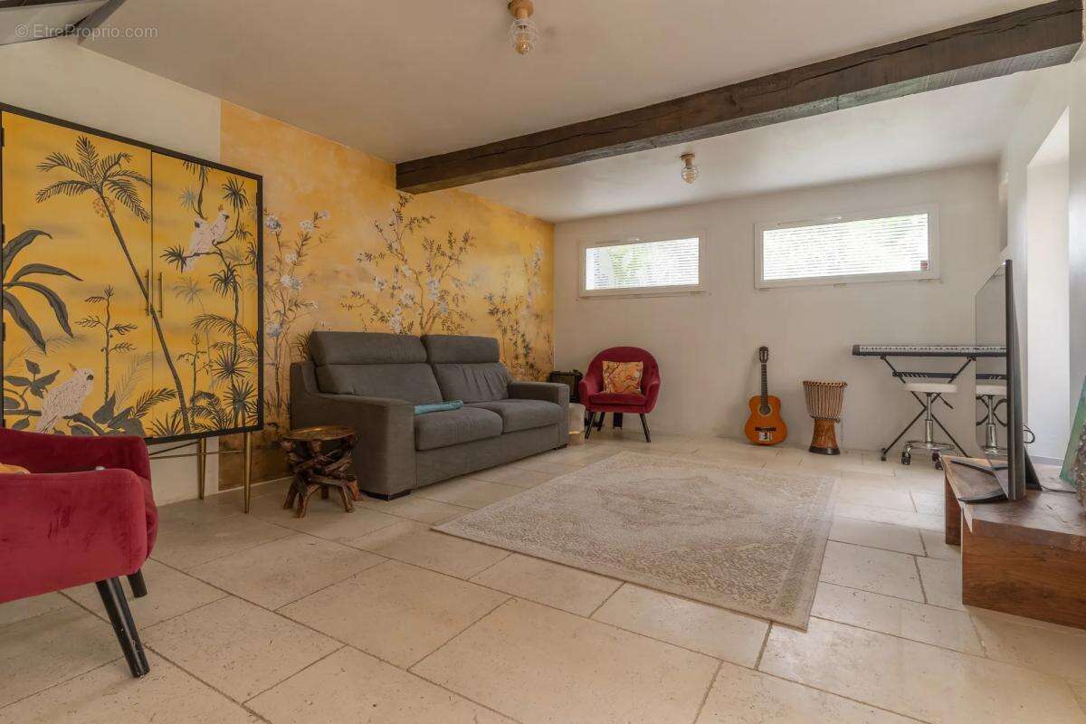 Maison à CONFLANS-SAINTE-HONORINE