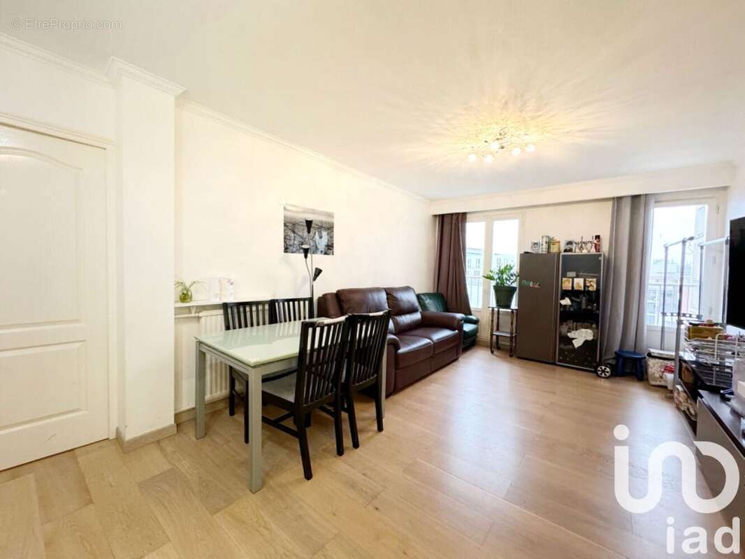 Photo 4 - Appartement à VITRY-SUR-SEINE