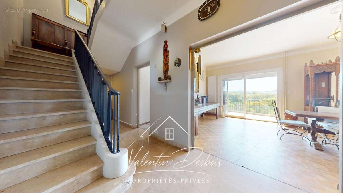 Carcassonne - maison vue citee - 3ch - appartement t2 - jardin - photo 4