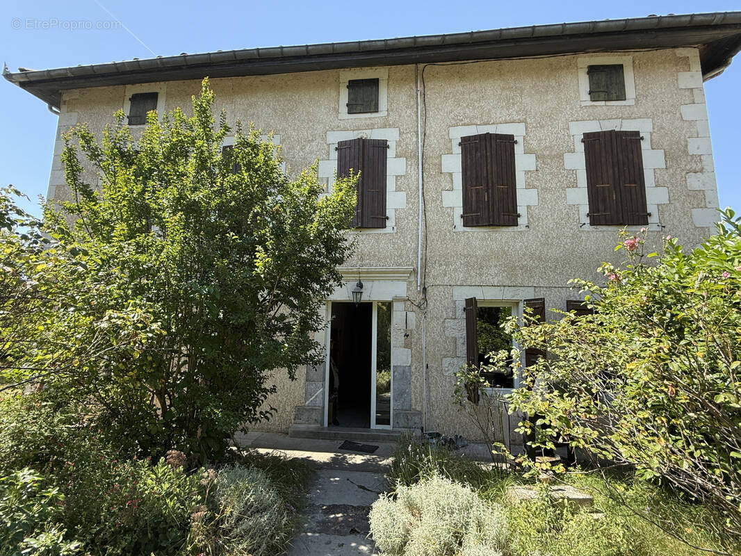Maison à MARTRES-TOLOSANE