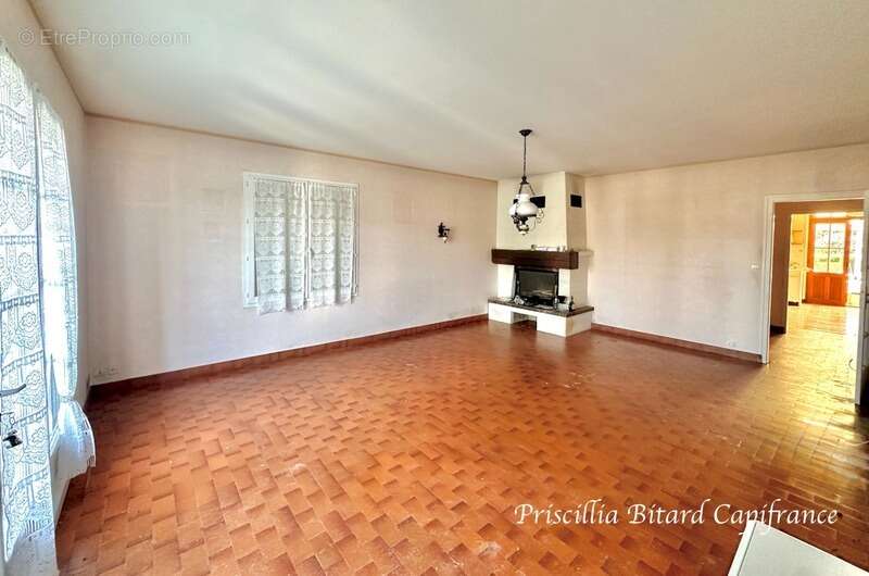 Maison à AIGREFEUILLE-D'AUNIS