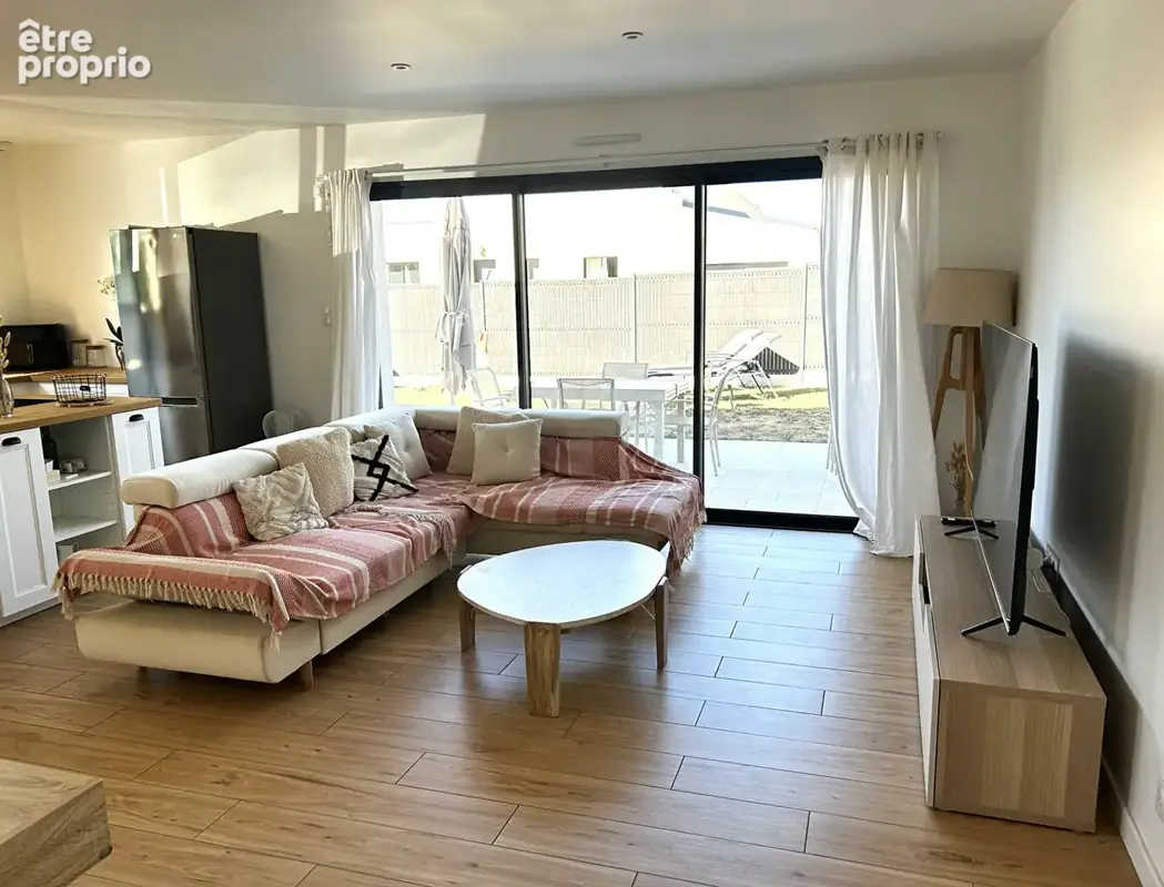 Maison récente de plain-pied - soudan - 103 m² - 535 m² de terrain - photo 5