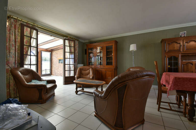 Maison 350 m² à Saint-Mars-D'egrenne  - photo 18