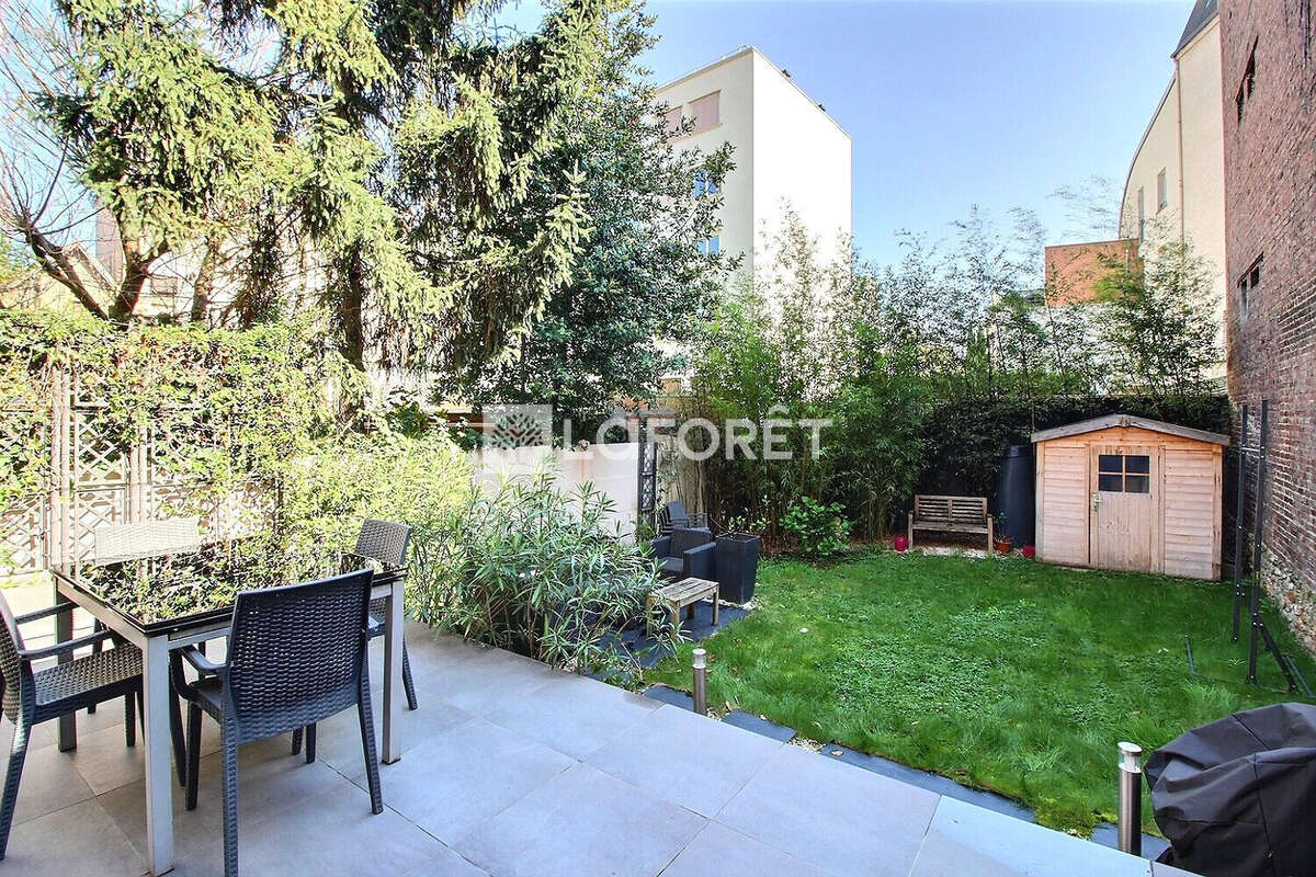 Maison à LA GARENNE-COLOMBES