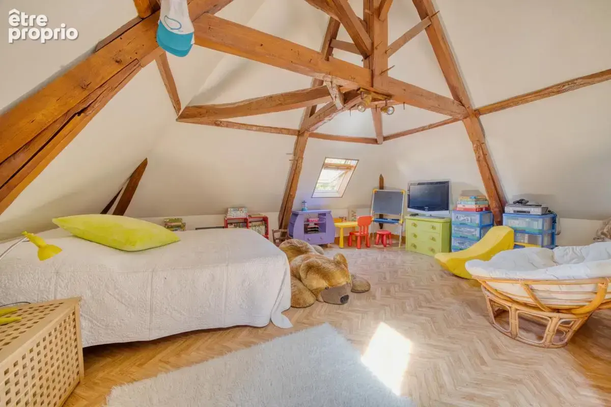 Maison de 10 pièces de 270 m² à Saint-Laurent-de-Cognac - photo 12