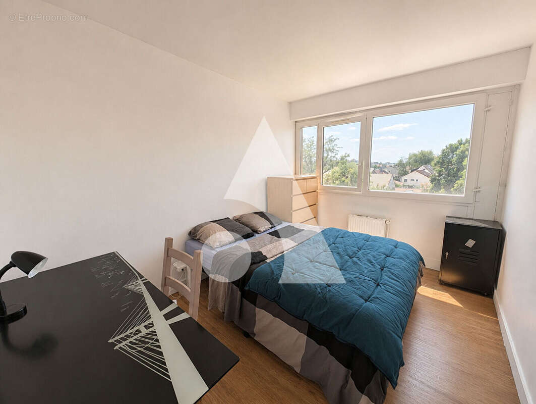 Appartement  lumineux - trois chambres - résidence calme et sécurisée - photo 5