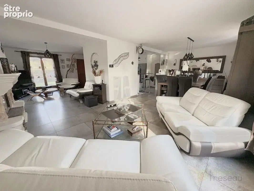 Maison 5 pièces 125 m² à vendre à La Ferte-Alais (91590) - photo 4