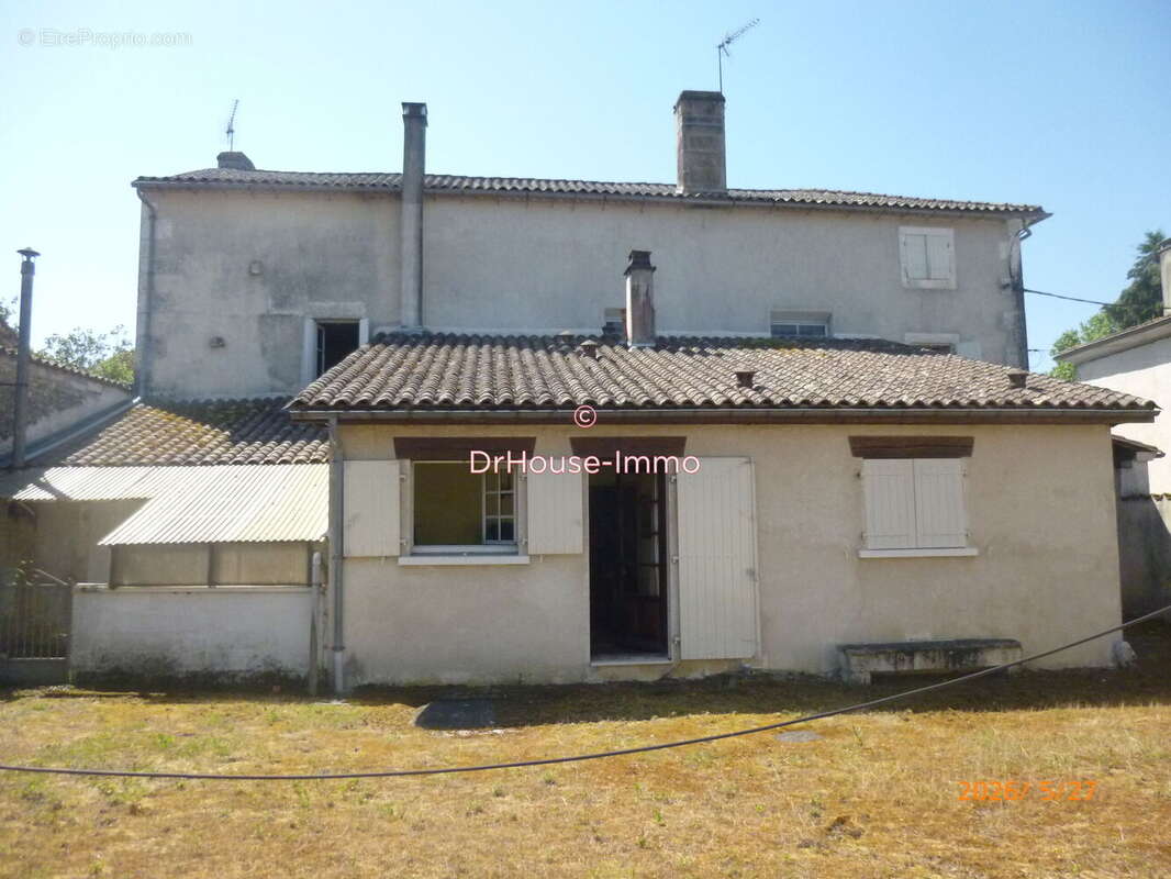 Maison à PRANZAC