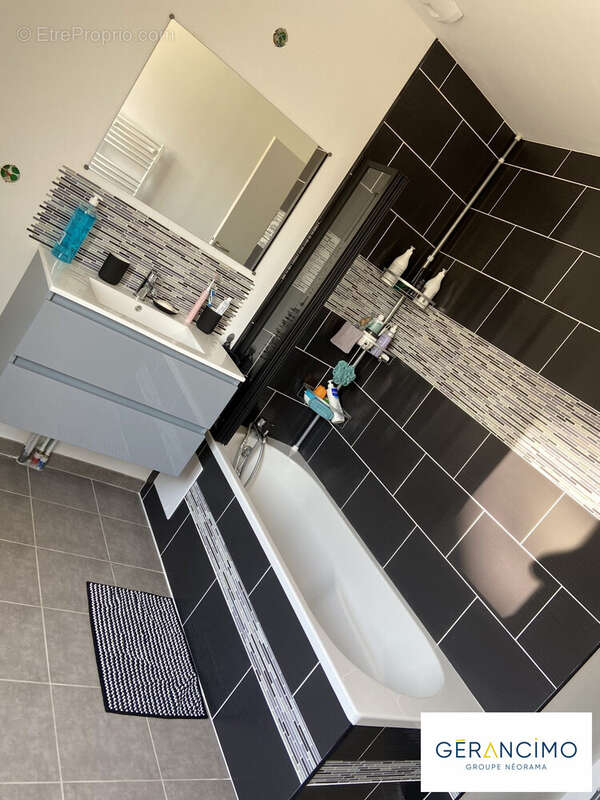 Maison 95 m² à Salouel  - photo 6