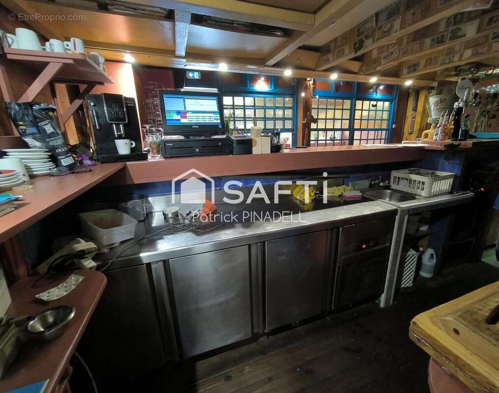 Photo 8 - Commerce à SAINT-CYPRIEN