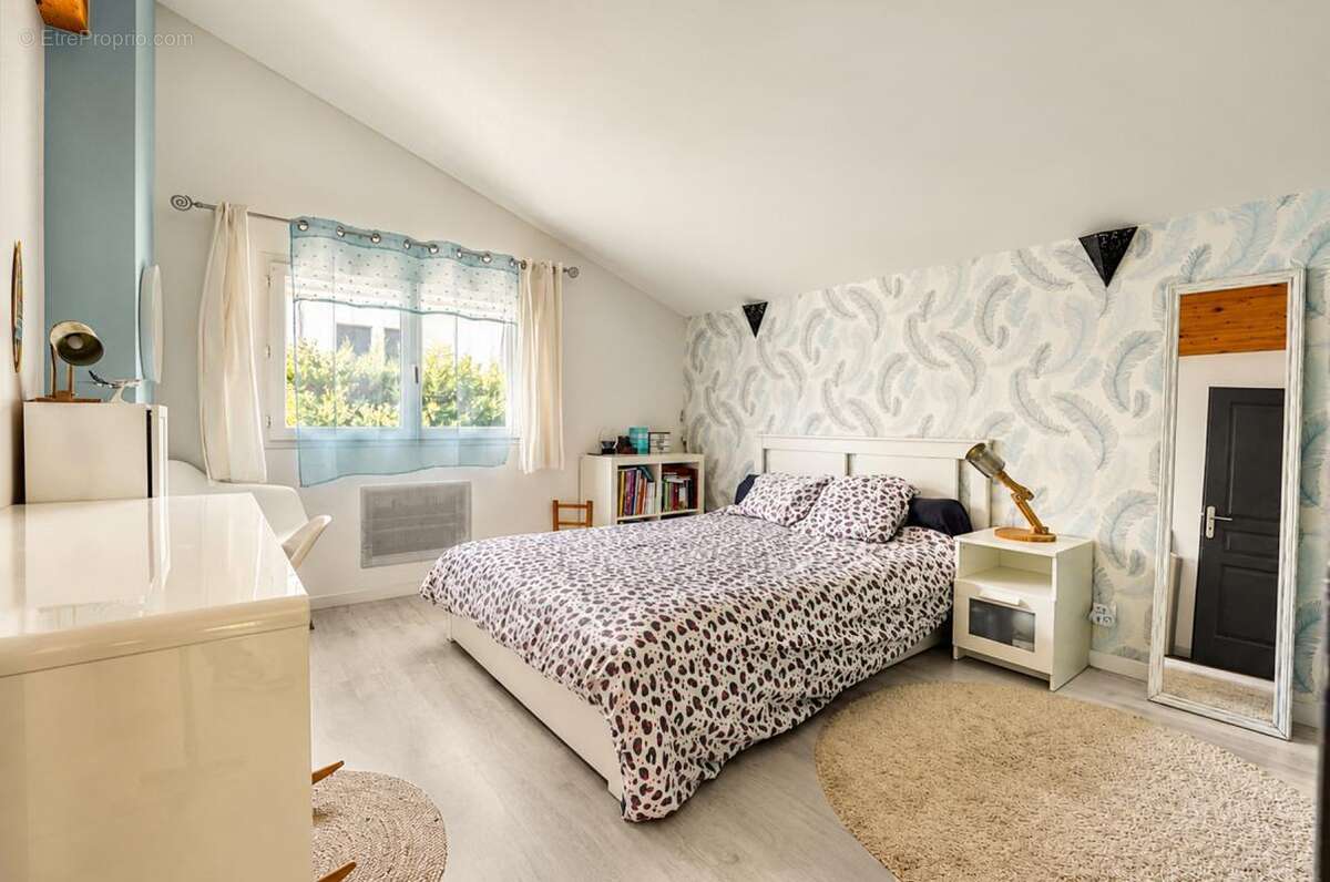 Maison d'architecte contemporaine 148m² - 4 ch - Piscine - Fonsorbes - photo 12