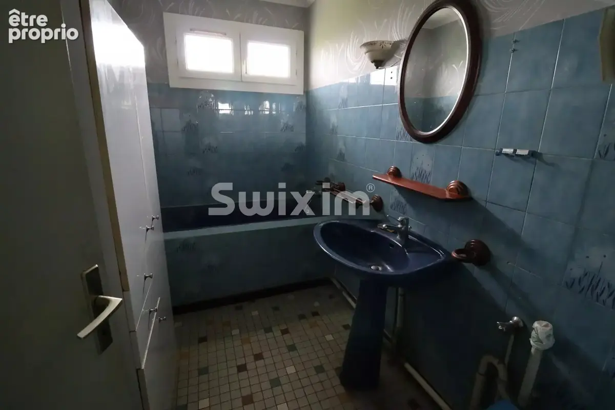 Du calme, de l’espace et un potentiel à révéler sur un terrain de 2 300 m² ! - photo 9