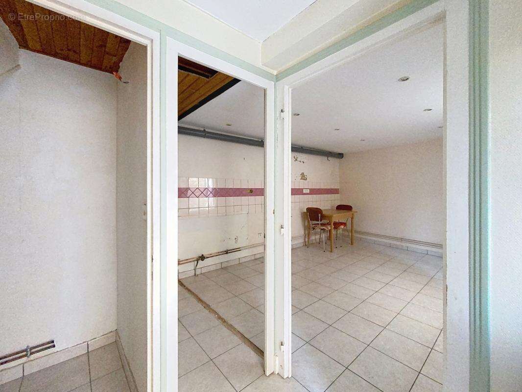 Maison à CHAZAY-D&#039;AZERGUES