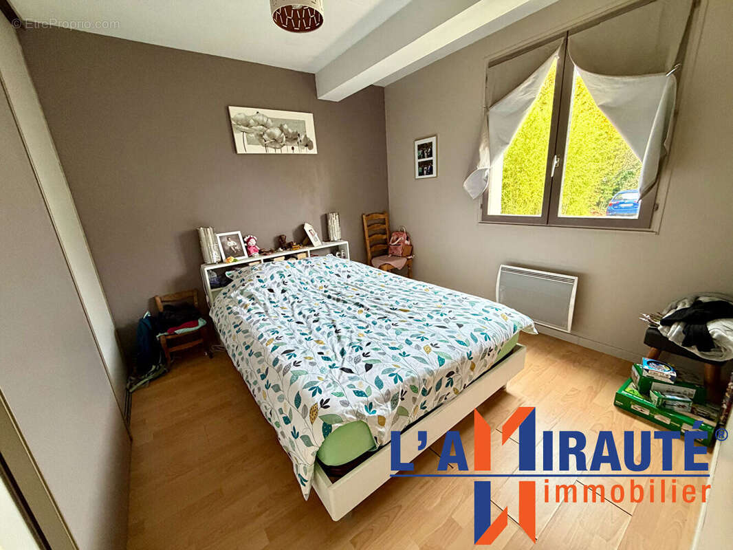 Maison à SARTROUVILLE