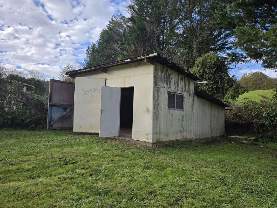 Maison à ANNESSE-ET-BEAULIEU