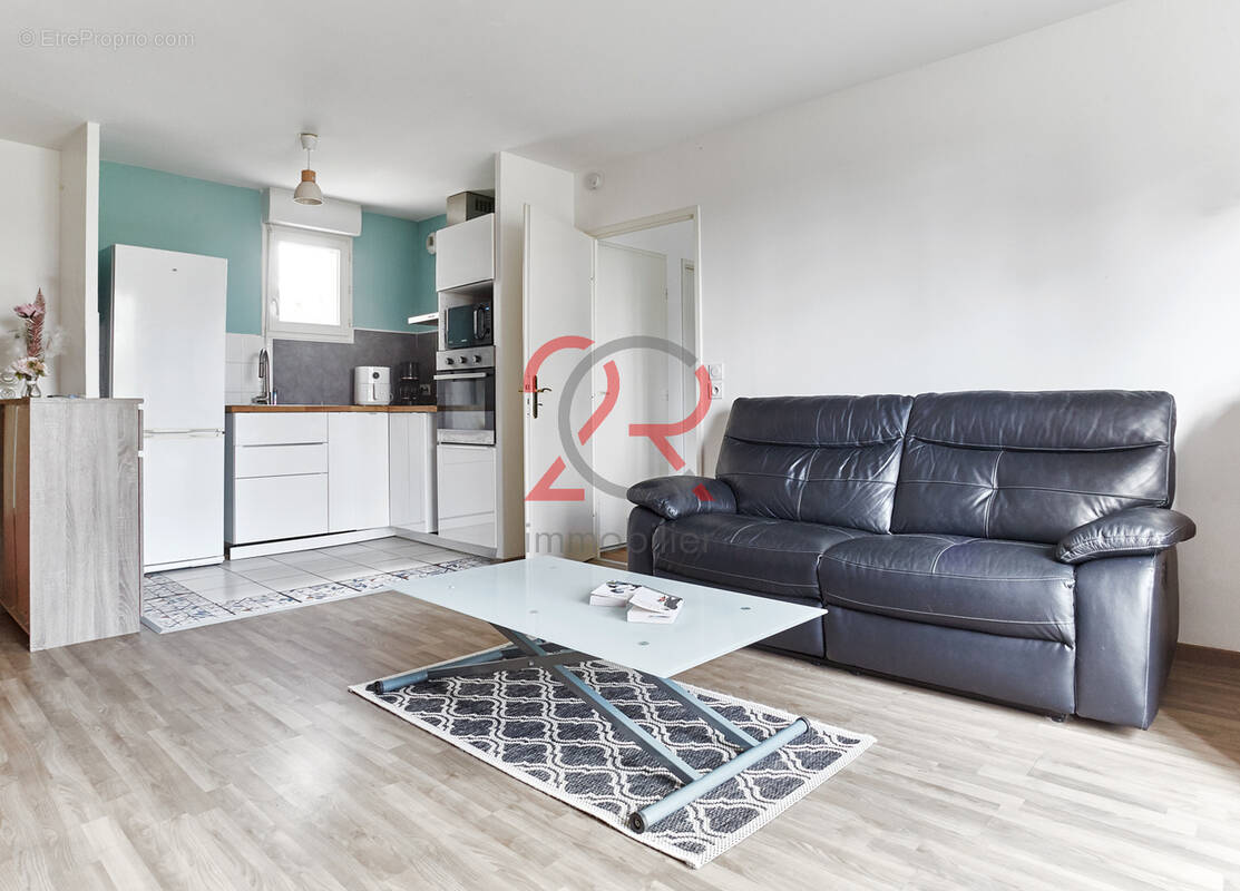 Appartement à MAFFLIERS