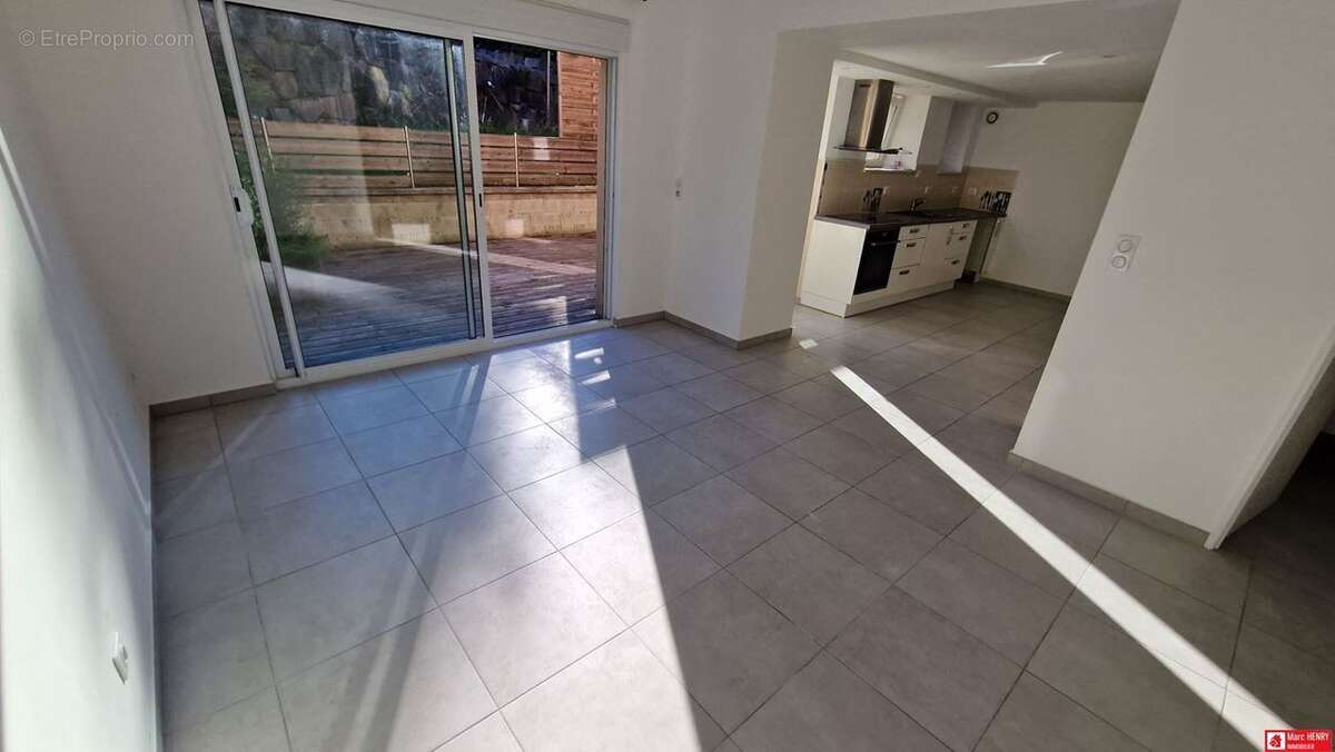 Appartement à SAINT-NABORD