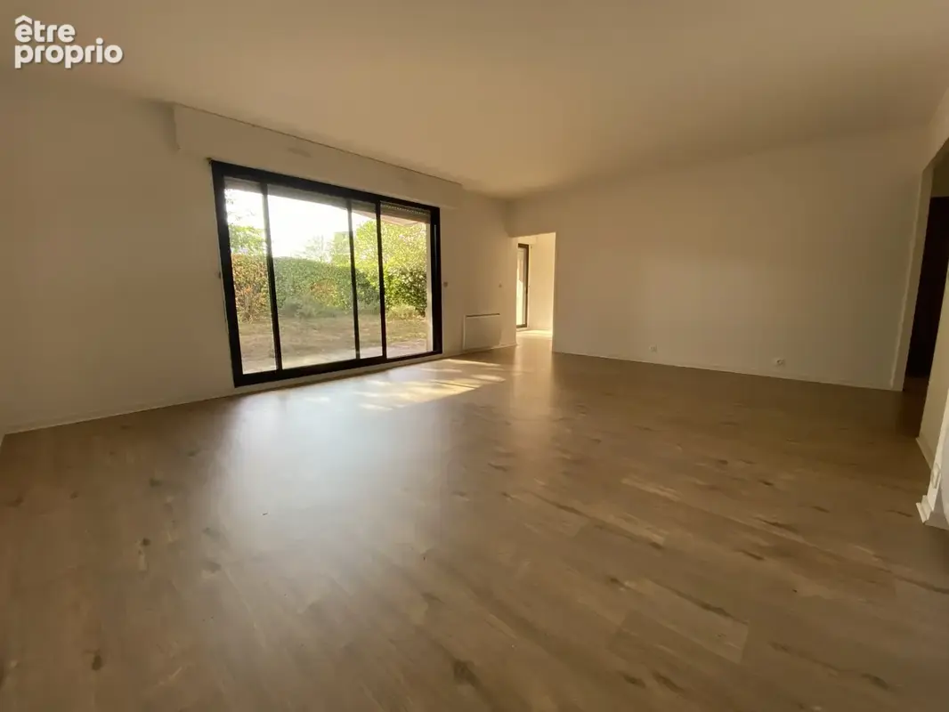 Appartement T5 avec jardin privatif, box et parking - photo 6