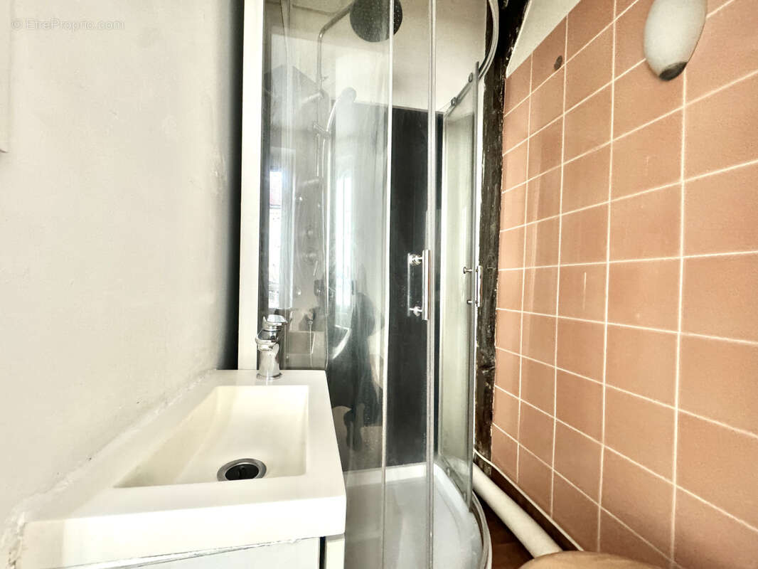 Appartement à PARIS-12E
