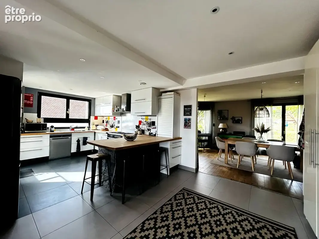 En exclusivite- maison d'exception - un cadre de vie unique au bord des vignes - photo 6