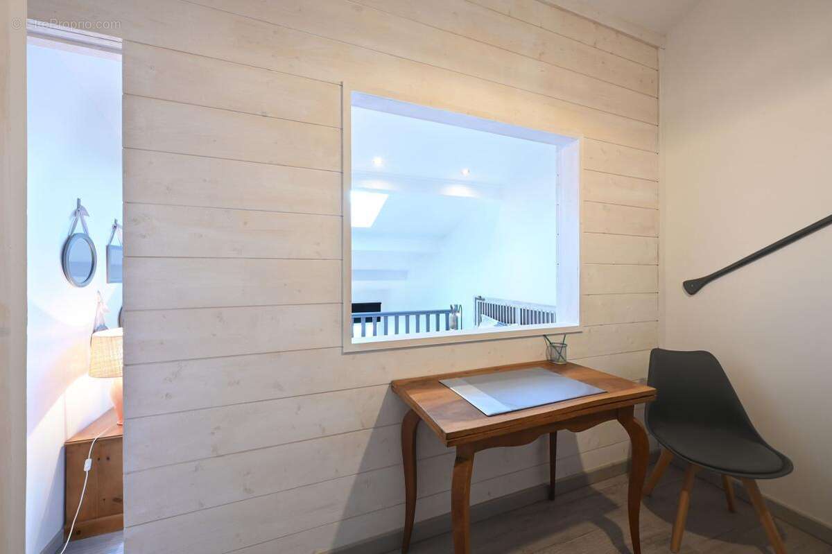 Appartement à SAINT-MARTIN-DE-RE