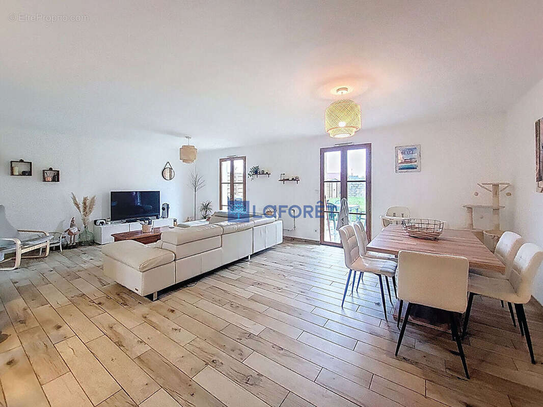 Maison à BLERANCOURT