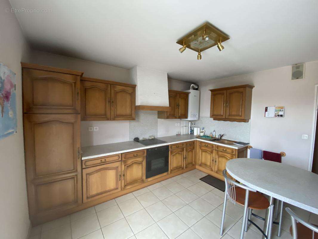 Appartement à SAINT-ETIENNE