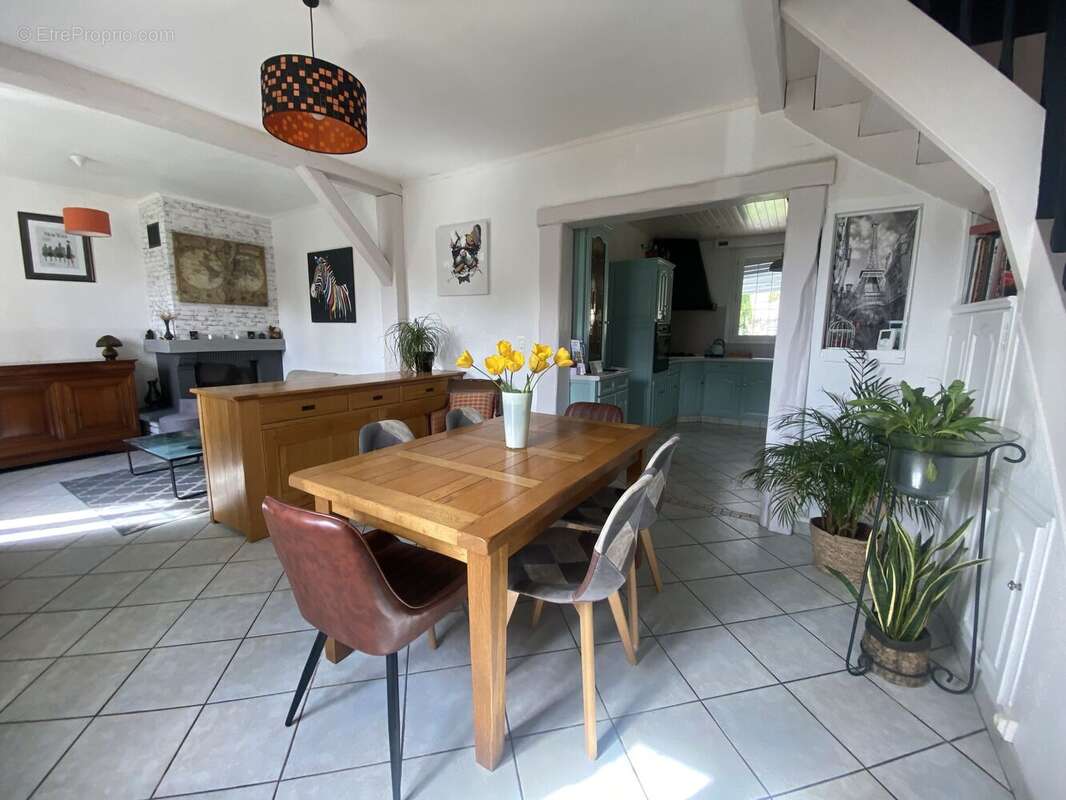 Photo 5 - Maison à ROYE