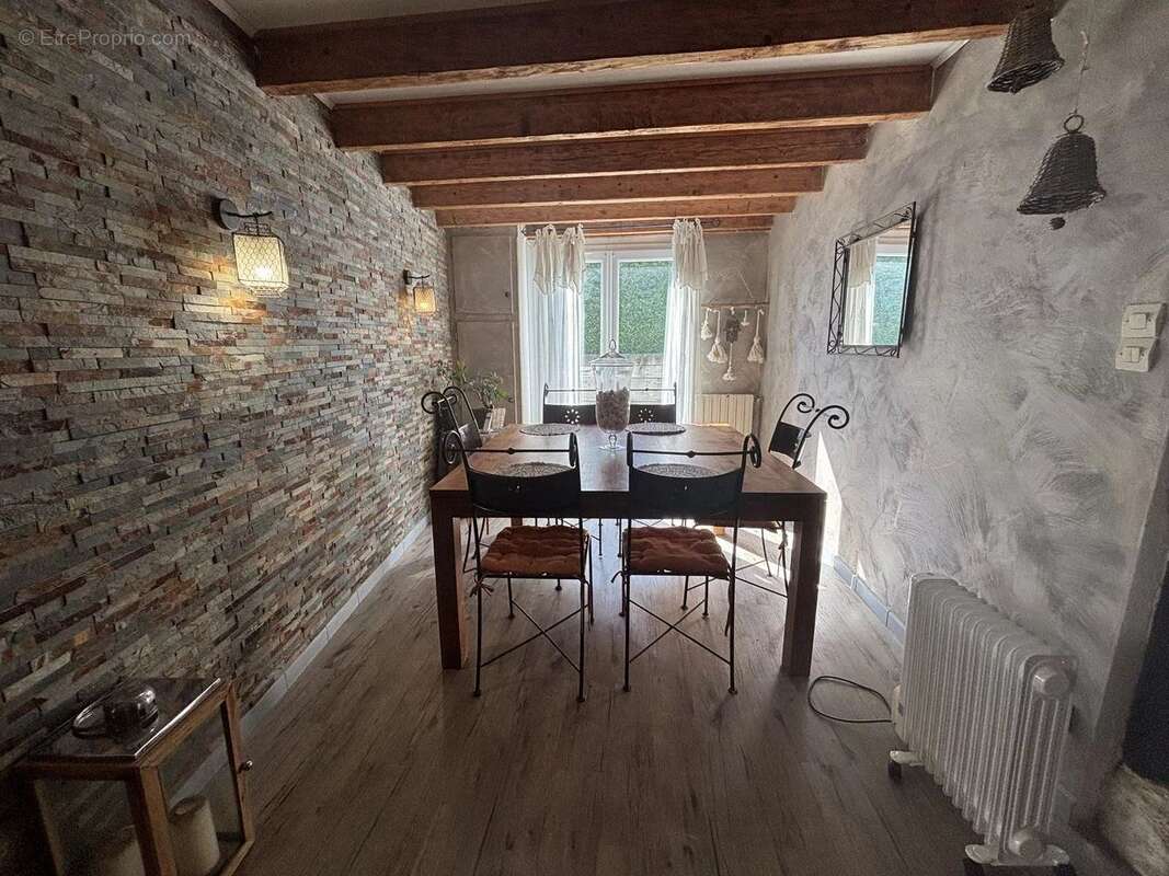 Maison à SAINTE-BAZEILLE