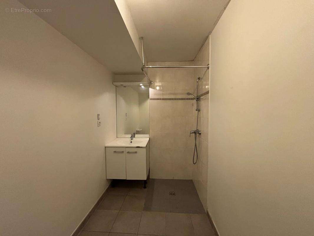 Appartement à SAINT-AVE