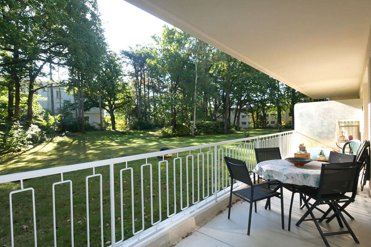 Exclusivite avrille parc de la haye - residence du lac - photo 2