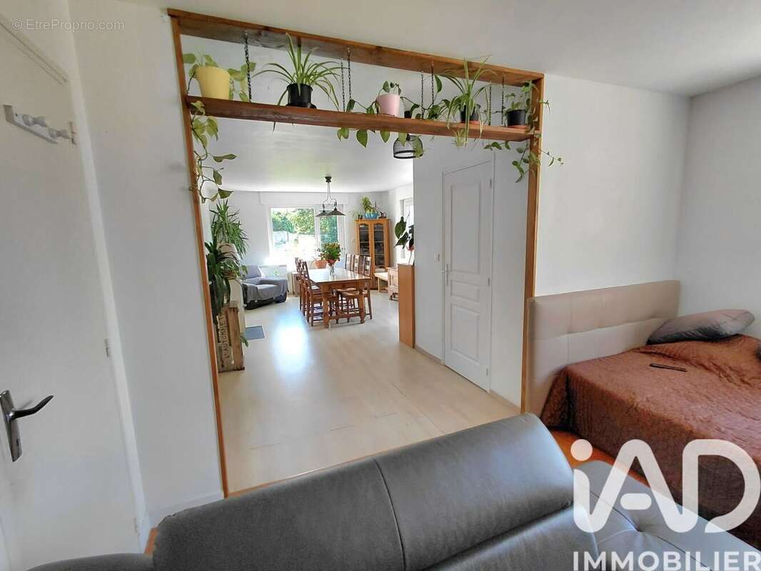Maison 122 m² à Conches-En-Ouche  - photo 4