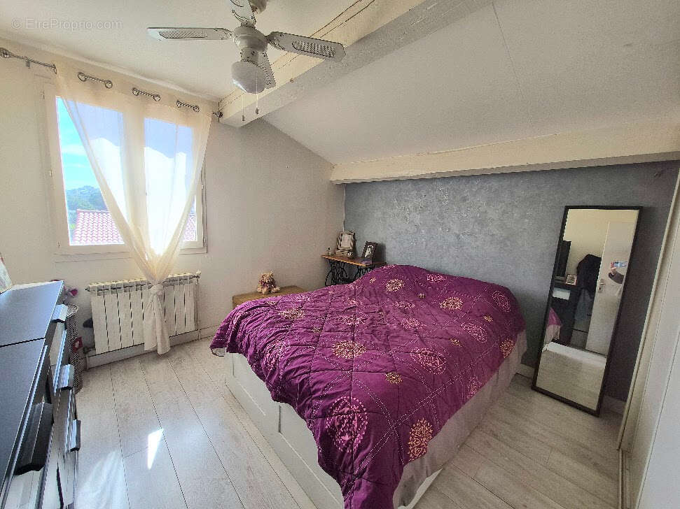 Appartement à PLAN-DE-CUQUES