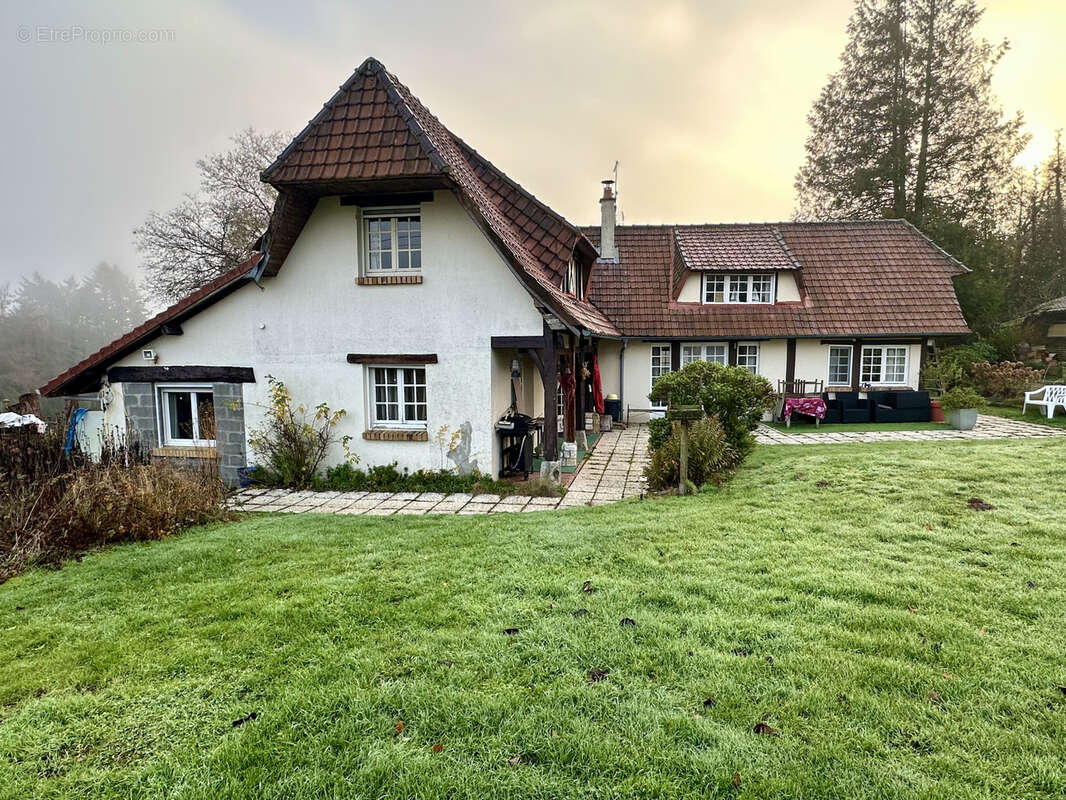 Maison à FREULLEVILLE