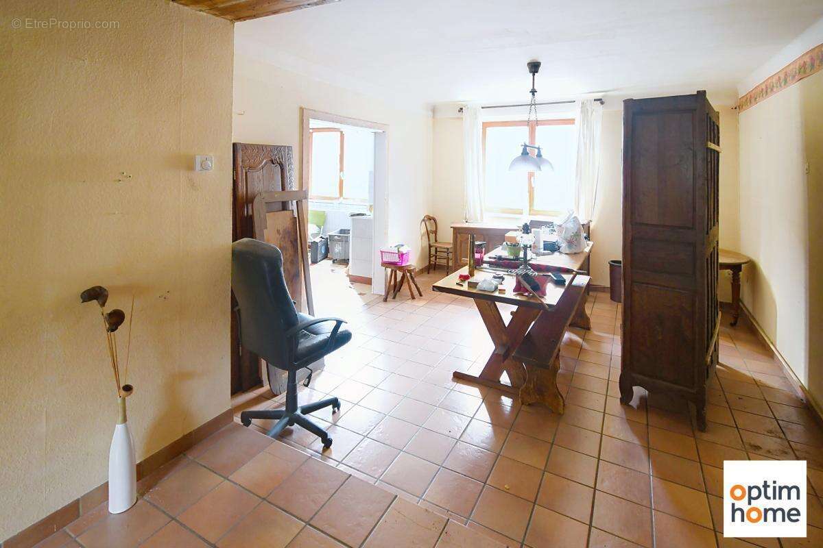 Maison de village 150m2 - 4 chambres - garage - terrain 356m2 - photo 14