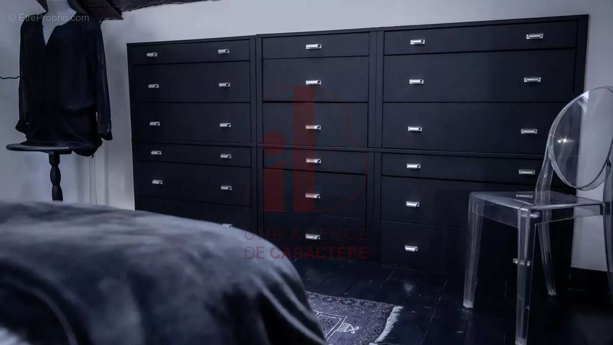 Maison à FONTAINEBLEAU