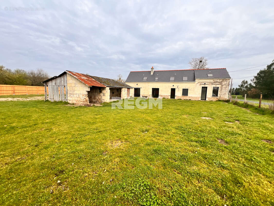 Maison à VIVY